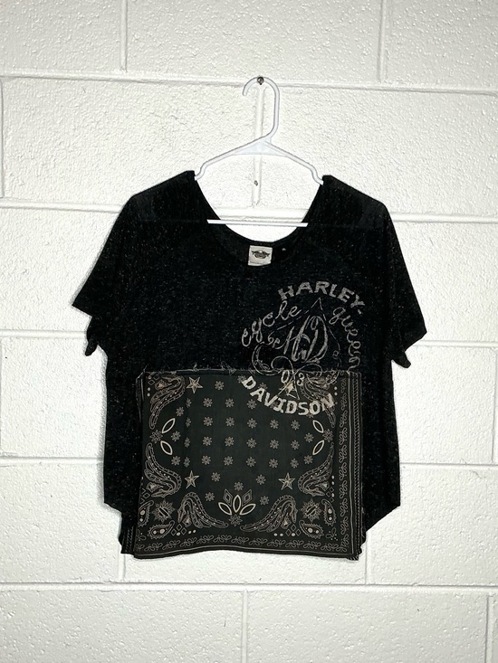 Harley-Davidson Tops - < Harley Davidson Paisley Bandana Patch T-Shirt Size XL >